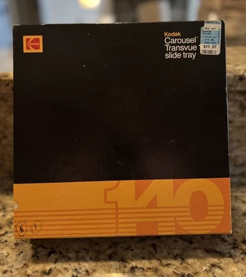 Kodak Carousel Transvue 140 Slide Projector Trays Original Box/Manual - Image 1 of 4
