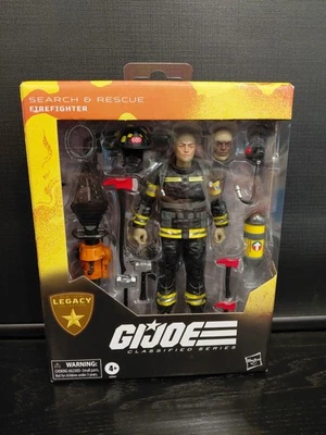 Hasbro G.I. Figura de acción de bombero de búsqueda y rescate serie clasificada Joe Foto 1 de 2