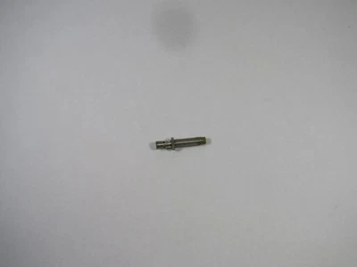 Sensor inductivo IFM Efector IFT202 IFKC007-ASKG/M/V4A/US-104-DRS USADO Foto 1 de 3