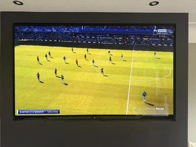 Loewe Bild 7.77 UHD OLED Television - Image 1 of 3