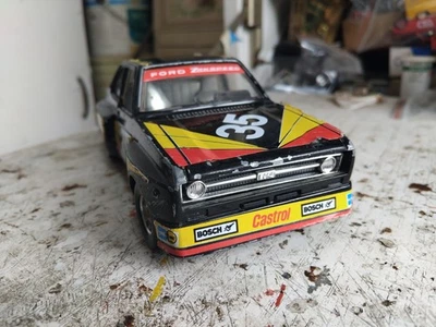 BURAGO FORD ESCORT RS1800 SCALA 1/24 - Immagine 1 di 4
