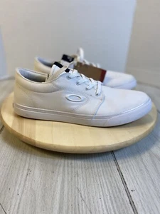 Oakley Men’s US 10 Split Bark Logo Stylish White Sneaker's, Style # F0F100278 - Picture 1 of 8