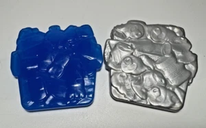 Lote de 2 contenedores de reciclaje Fisher Price Little People de plástico y latas de camión de basura - Imagen 1 de 2