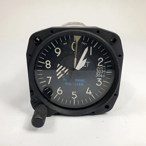 AEROSONIC ALTITUDE REPORTING PRESSURE ALTIMETER p/n: 101420-012105S - Picture 1 of 5