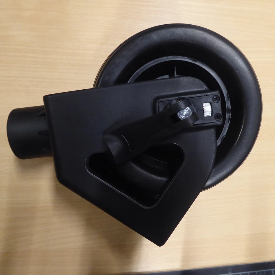 Vorderrad | mit justierbarem Geradeauslauf | Schwarz | für PowerBug Golftrolleys