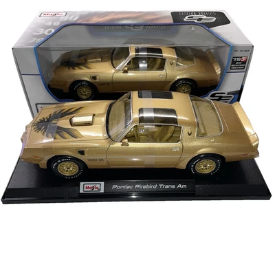 Maisto 1:18 Diecast Model Car - Pontiac Firebird Trans Am Gold - Image 1 of 4