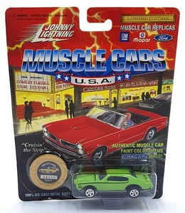 Johnny Lightning 1/64 Scale 200-150 - Muscle Cars 1969 Pontiac GTO Judge - Green - Picture 1 of 5