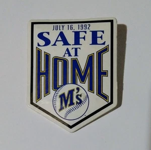Vintage MLB SEATTLE MARINERS Safe At Home July 16 1992 Pin Baseball Homeplate ⚾ - Picture 1 of 2