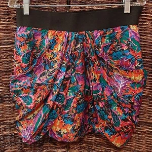 Gonna di seta vintage donna grande multicolore orlo a tulipano increspato foglia a strati bolla  - Foto 1 di 8