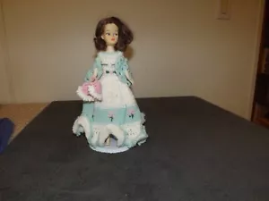 Muñeca de moda vintage de 11" ojos grandes con sombrero de vestir rosa verde blanco hecho a mano + - Imagen 1 de 3