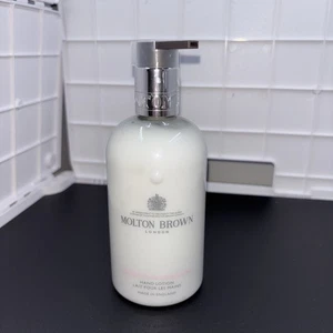 Molton Brown Delicious Rhubarb & Rose Body Lotion 10oz New - Picture 1 of 3
