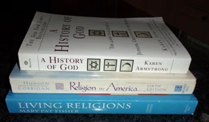 WORLD RELIGIONS - LOT OF THREE BOOKS - HISTORICAL INFORMATION ABOUT CULTURES - Picture 1 of 5