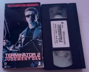 Terminator 2 Judgement Day VHS Carolco Home Video T-800 T-1000 Sarah John Connor - Picture 1 of 8