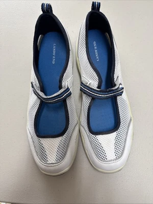 LANDS END WOMANS COMFORTABLE MESH MARY JANE STYLE WATER SHOE SIZE 9 B WHITE BLUE - Image 1 of 4