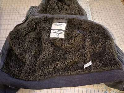 Abercrombie & Fitch Bassett Creek Jacket Men's M Heavy Faux Fur Lined Coat Hood - Image 1 of 4