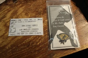 TONY GWYNN "THANKS TONY" GAME TICKET 13. SEPTEMBER 2001 + PIN AUS DEM STADIUM - Bild 1 von 2