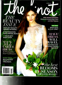 THE KNOT WEDDINGS MAGAZINE, THE BEAUTY ISSUE, 2017 THE BEST BLOOMS BY SEASON - Foto 1 di 1