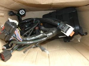 1698943 Exhaust Emission Control Wiring for Ford Transit Mk3 - Picture 1 of 2