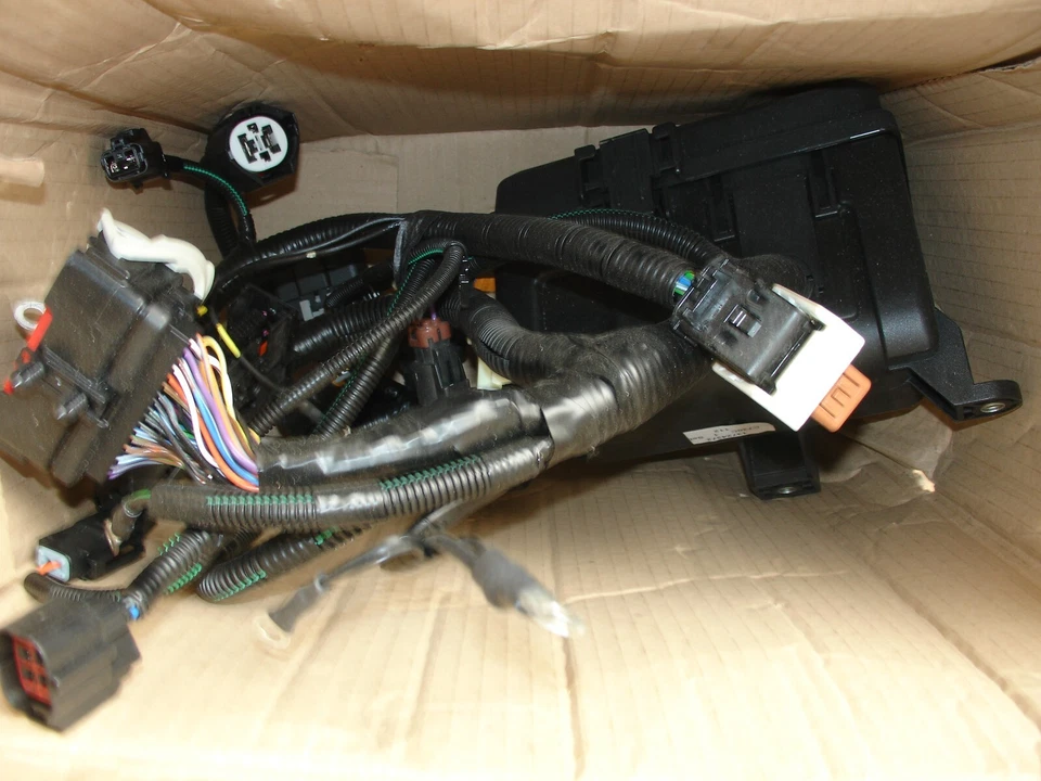 Cableado de control de emisiones de escape 1698943 para Ford Transit MK3 Foto 1 de 2