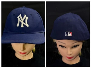 New York Yankees blau Gr. 7,5 eng anliegende Mütze Kappe Baseball Wollmischung MLB - Bild 1 von 1