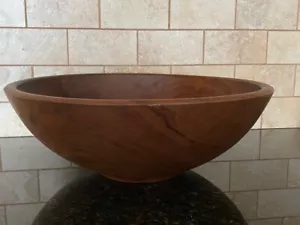 Andrew Pearce Large Champlain (Classic) Walnut Bowl~ 16" Diameter - Picture 1 of 17