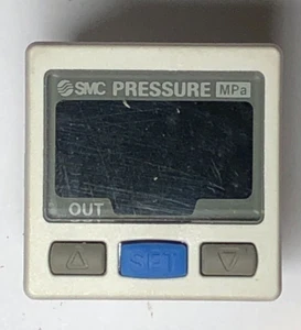 SMC Vacuum Switch ISE30-01-65-L-Q - Picture 1 of 7