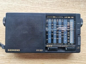 SIEMENS RK 621 Weltempfänger 10 Band RADIO Vintage Radio mit Tasche TOP ZUSTAND - Bild 1 von 4