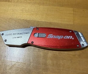 Snap-on Utk100sb Auto Retractable Utility Knife Lightly used withOriginal Blades - Picture 1 of 5