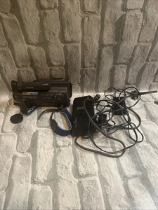 Videocamera Sony CCD-FX311 Handycam 8 Video8 per ricambi e o riparazioni - Foto 1 di 5