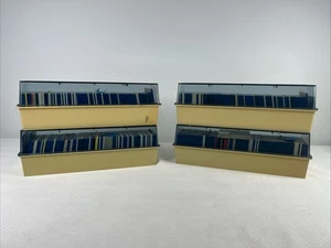 LOT OF AMIGA GAMES/SOFTWARE 3.5" Floppy Disks (425 TOTAL) With Storage Case - Picture 1 of 19