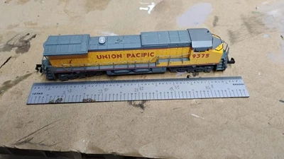 Spectrum By Bachmann N Scale Diesel Locomotive Union Pacific 9375 - Image 1 of 3