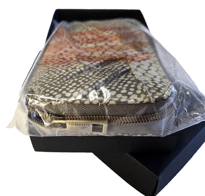 Cartera Travelon RFID Block para mujer de 7" con estampado de reptiles Foto 1 de 4