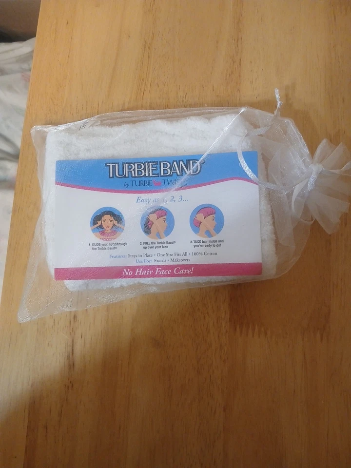 Turbie Band por Turbie Twist Brand BRANCO Ótimo Presente Para Faciais Sem Cabelo Cuidados Faciais - Imagem 1 de 3