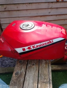 Kawasaki Gpx600r gpx 600 r 1988 Onwards Fuel Petrol Tank - Picture 1 of 12
