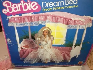 Vintage Mattel Barbie Traumbett 1982 mit Karton - Bild 1 von 11