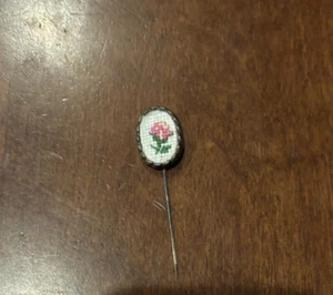 Creative Circle # 1930 Mini Floral Monogram Stick Pin Cross Stitch Kit - Picture 1 of 6