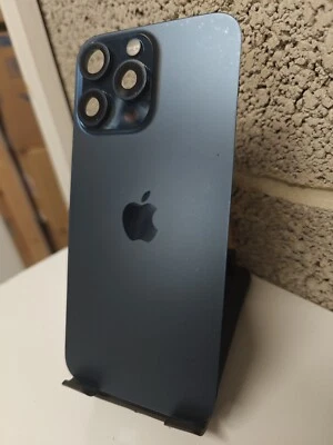 Apple iPhone 15 Pro Max BLU Custodia Originale Posteriore INC Flex GRADO B