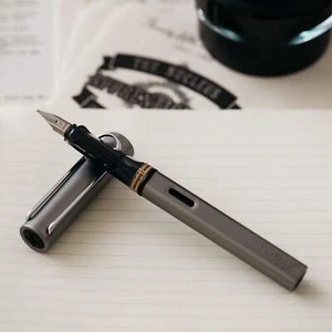Lamy Al Star Special Edition Graphite Grey Füllfederhalter - Bild 1 von 17