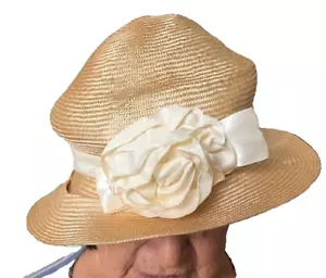 NWT 1930s STYLE Fine Straw CLOCHE Hat Hand Made in Hawaii. - Picture 1 of 6