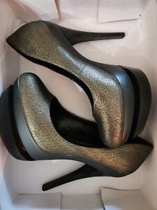 Jessica Simpson Platinum Metallic Herringbone Heels