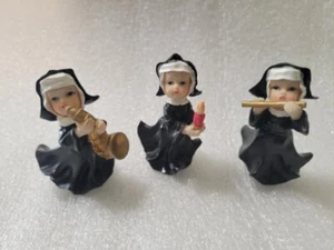 K'S COLLECTION SET OF 3 RESIN NUNS PLAYING MUSIC VERY NICE L@@K - Picture 1 of 9