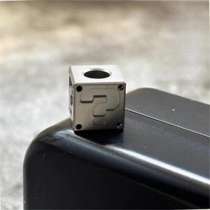 EDC Titan Messer Lanyard Bead Cubic Paracord Halskette Anhänger Armband Bead - Bild 1 von 9