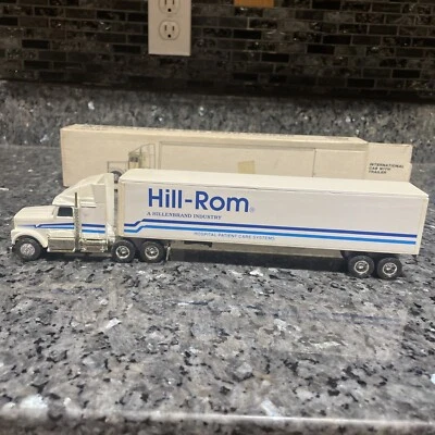 1991 ERTL International Tractor Hill-rom Medical Trailer Die-Cast 1:64 - Image 1 of 4