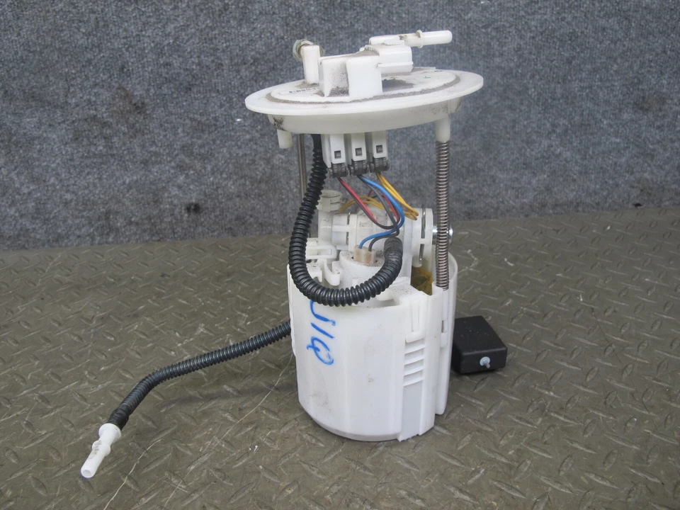 2014-2017 INFINITI QX60 2.5L HYBRID FUEL PUMP LEVEL SENSOR ASSEMBLY - Image 1 of 4