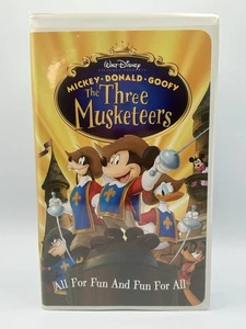Mickey Donald Goofy The Three Musketeers Disney VHS 2004 Disney Clamshell Case - Foto 1 di 7