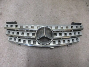 2006 MERCEDES M CLASS ML280 CDI Sport 5DR FRONT UPPER BUMPER GRILL - Picture 1 of 2