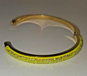 LIGHT GREEN/ PERIDOT BRACELET J.CREW GOLD PLATED BANGLE STYLE WITH CLASP - Picture 1 of 11
