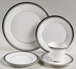ROYAL DOULTON SARABANDE CHINA 5pc PLACE SETTING NEW - Picture 1 of 1
