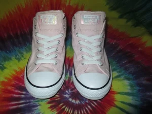 CONVERSE ALL STAR CHUCK TAYLOR SHINY BUBBLE GUM PINK PEACH LOW TOP-WOMENS  US 5 - Picture 1 of 7