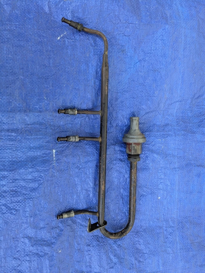 Colector de riel de inyección de aire con válvula de retención MG MGB original emisiones de smog Foto 1 de 4